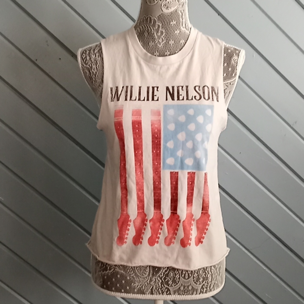 Willie Nelson graphic American flag band cropped tank